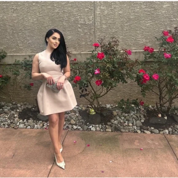 ZARA VOLUMINOUS SHORT DRESS size small NEW “No body wants this/ Netflix “ - Picture 4 of 16